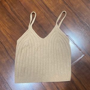 tan tank top